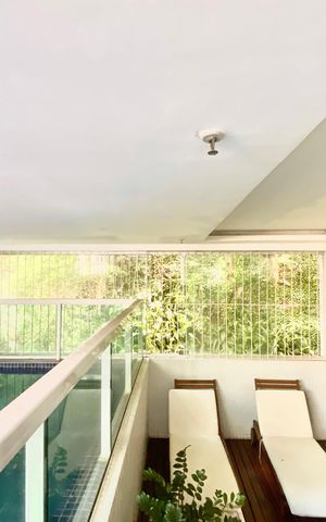 Apartamento à venda com 113m², 2 quartos e 2 vagas Apartamento à venda com 113m², 2 quartos e 2 vagasÁrea comum piscina