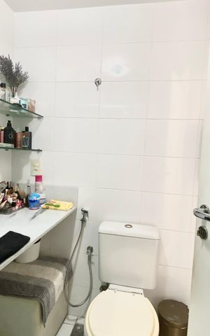 Apartamento à venda com 113m², 2 quartos e 2 vagas Apartamento à venda com 113m², 2 quartos e 2 vagasBanheiro social