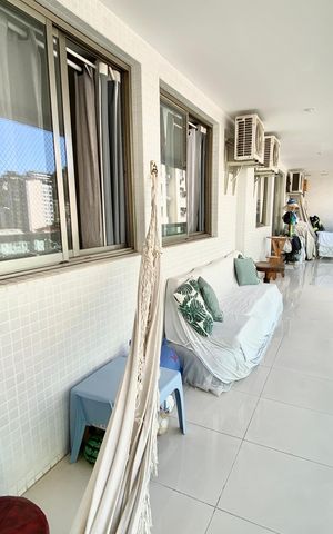 Apartamento à venda com 113m², 2 quartos e 2 vagas Apartamento à venda com 113m², 2 quartos e 2 vagasVaranda