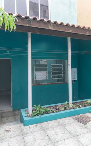Casa à venda com 298m², 3 quartos e 2 vagasÁrea Externa