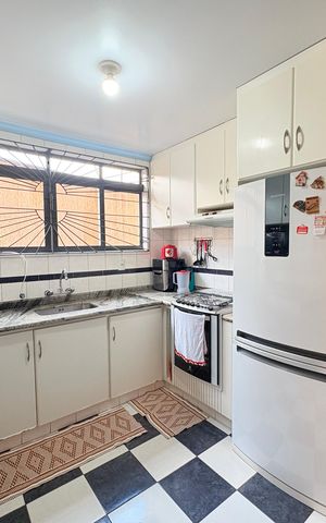 Casa à venda com 200m², 3 quartos e 2 vagasCozinha