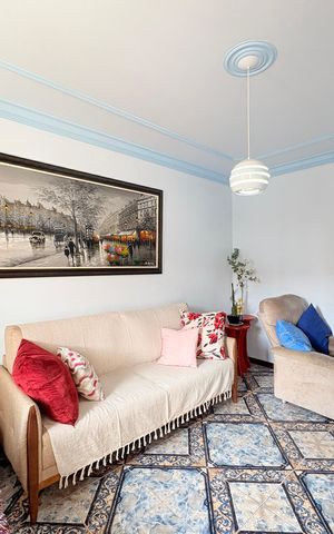 Casa à venda com 200m², 3 quartos e 2 vagasSala
