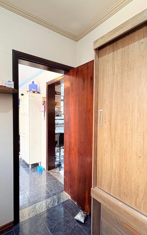 Casa à venda com 200m², 3 quartos e 2 vagasQuarto extra/ Depósito
