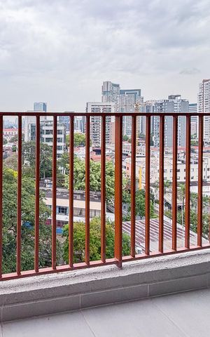Studio à venda com 28m², 1 quarto e sem vaga Studio à venda com 28m², 1 quarto e sem vagaVaranda