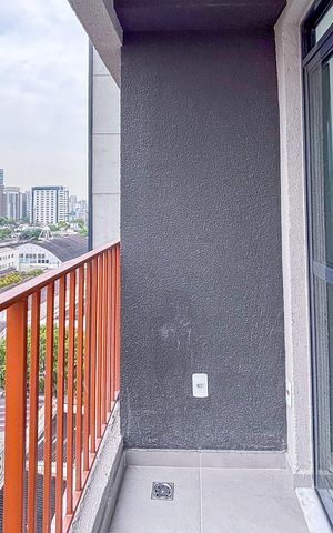 Studio à venda com 28m², 1 quarto e sem vaga Studio à venda com 28m², 1 quarto e sem vagaVaranda