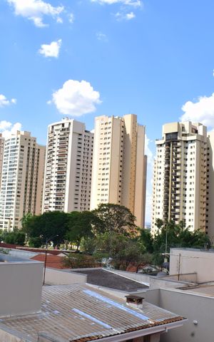 Apartamento para alugar com 37m², 1 quarto e 1 vagaVista da Sacada