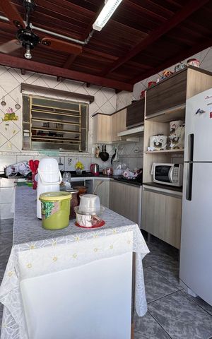 Casa à venda com 129m², 3 quartos e 2 vagas