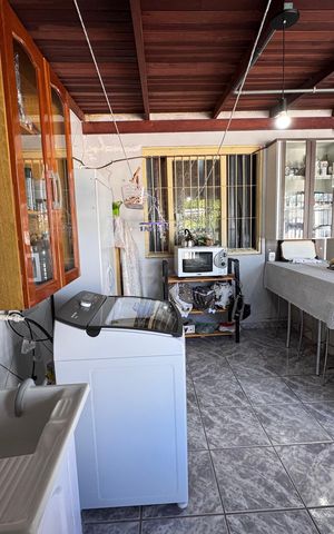 Casa à venda com 129m², 3 quartos e 2 vagas