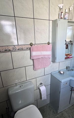 Casa à venda com 129m², 3 quartos e 2 vagas