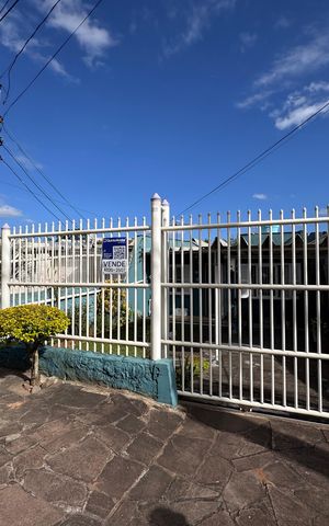 Casa à venda com 129m², 3 quartos e 2 vagas