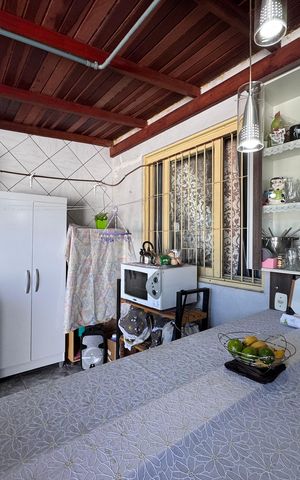 Casa à venda com 129m², 3 quartos e 2 vagas