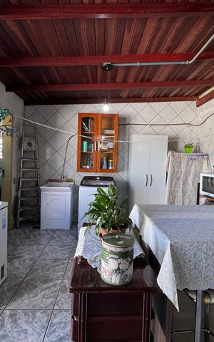 Casa à venda com 129m², 3 quartos e 2 vagas