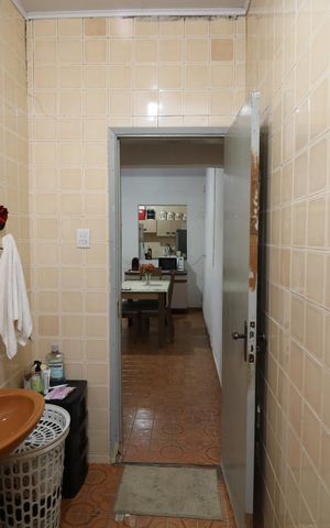 Casa à venda com 138m², 3 quartos e 1 vagaBanheiro