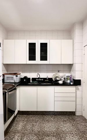 Apartamento à venda com 80m², 2 quartos e 2 vagasCozinha