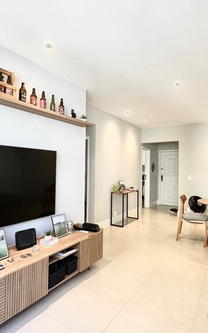 Apartamento à venda com 80m², 2 quartos e 2 vagasSala