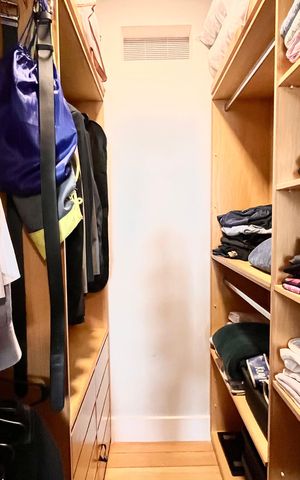 Apartamento à venda com 80m², 2 quartos e 2 vagasCloset da Suíte