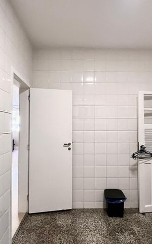 Apartamento à venda com 80m², 2 quartos e 2 vagasCozinha