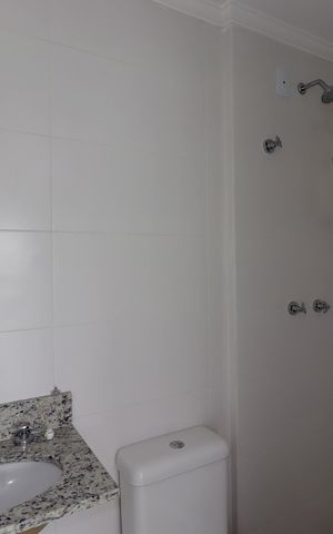 Apartamento à venda com 55m², 2 quartos e 2 vagasBanheiro Social