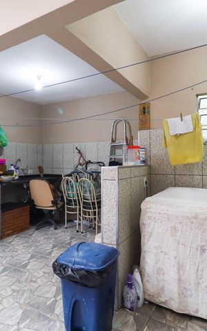 Casa à venda com 160m², 3 quartos e 2 vagas