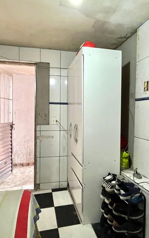 Casa à venda com 90m², 4 quartos e 1 vaga Casa à venda com 90m², 4 quartos e 1 vagaQuarto 4