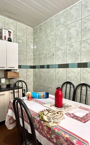 Casa à venda com 90m², 4 quartos e 1 vaga Casa à venda com 90m², 4 quartos e 1 vagaCozinha 1