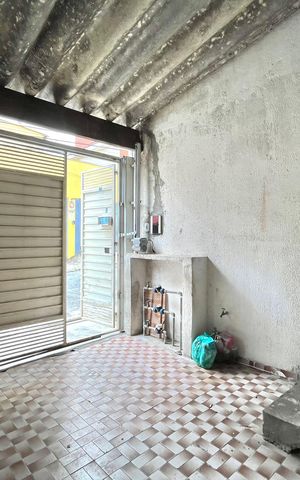 Casa à venda com 90m², 4 quartos e 1 vaga Casa à venda com 90m², 4 quartos e 1 vagaGaragem