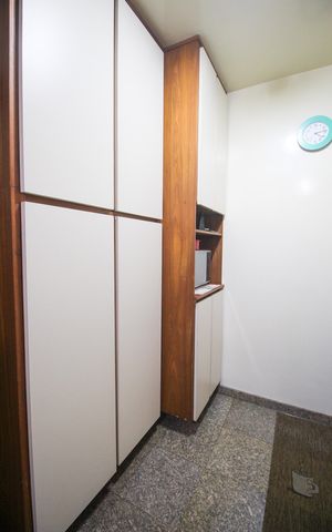 Apartamento à venda com 198m², 3 quartos e 4 vagasCozinha