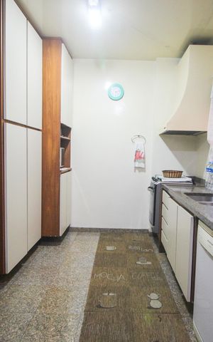 Apartamento à venda com 198m², 3 quartos e 4 vagasCozinha