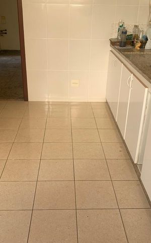 Casa à venda com 290m², 3 quartos e 4 vagas