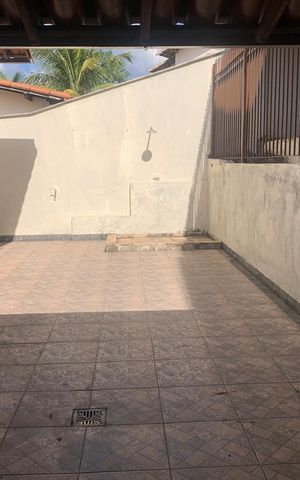 Casa à venda com 290m², 3 quartos e 4 vagas