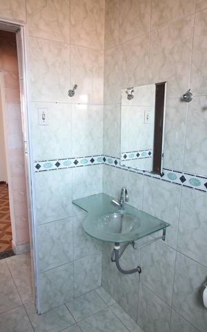 Casa à venda com 320m², 3 quartos e 3 vagasBanheiro