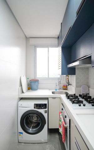 Apartamento à venda com 70m², 2 quartos e 2 vagasCozinha e área de serviço