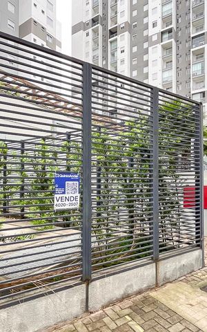 Apartamento à venda com 70m², 2 quartos e 2 vagasFachada + plaquinha