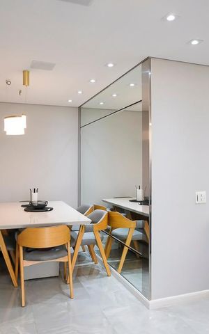 Apartamento à venda com 70m², 2 quartos e 2 vagasSala