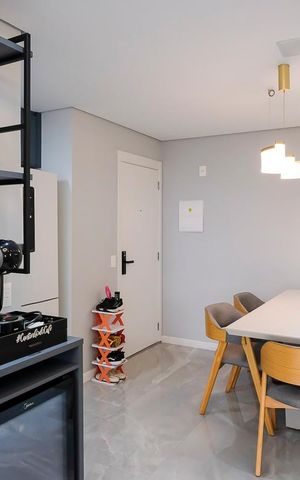 Apartamento à venda com 70m², 2 quartos e 2 vagasSala