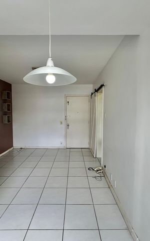 Apartamento à venda com 50m², 1 quarto e sem vagaSala