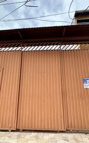 Casa para alugar com 50m², 2 quartos e 1 vagaFachada