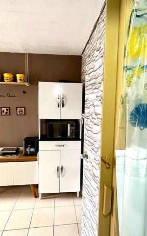 Casa para alugar com 50m², 2 quartos e 1 vagaBanheiro Social