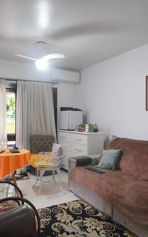 Casa à venda com 135m², 3 quartos e 2 vagasSuíte