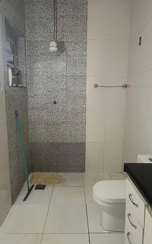 Casa à venda com 178m², 2 quartos e 3 vagas
