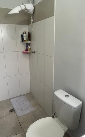 Casa à venda com 178m², 2 quartos e 3 vagas