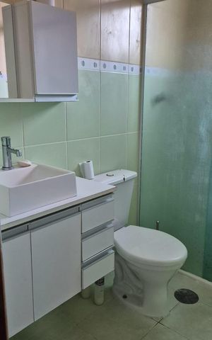 Casa à venda com 221m², 4 quartos e 1 vaga Casa à venda com 221m², 4 quartos e 1 vagaBanheiro