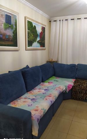 Casa à venda com 221m², 4 quartos e 1 vaga Casa à venda com 221m², 4 quartos e 1 vagaSala