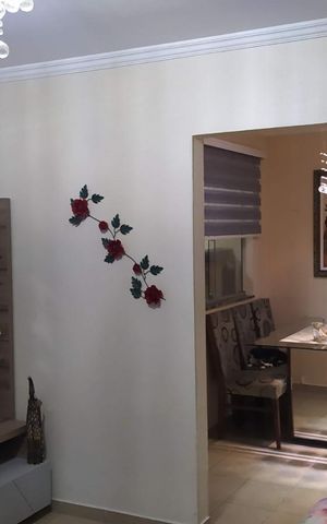 Casa à venda com 221m², 4 quartos e 1 vaga Casa à venda com 221m², 4 quartos e 1 vagaSala