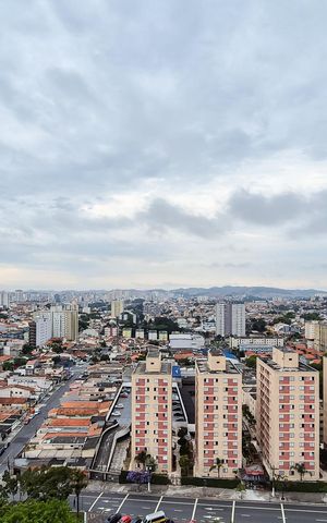 Apartamento à venda com 48m², 2 quartos e 1 vagaVaranda da Sala - vista