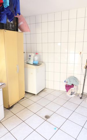 Casa à venda com 171m², 4 quartos e 3 vagasÁrea de Serviço 2