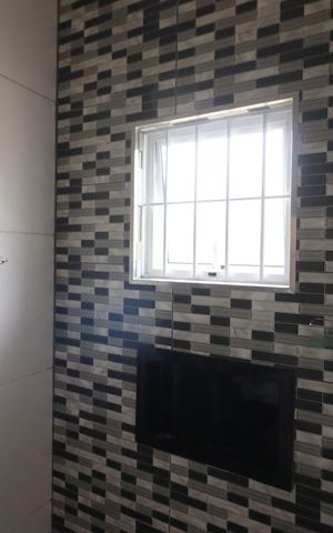 Casa à venda com 171m², 4 quartos e 3 vagasBanheiro 1
