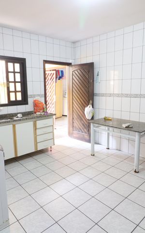 Casa à venda com 171m², 4 quartos e 3 vagasCozinha 2