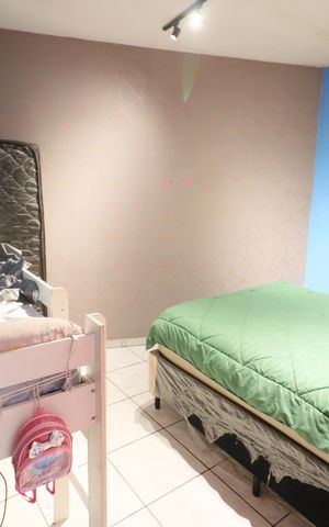 Casa à venda com 171m², 4 quartos e 3 vagasQuarto 3