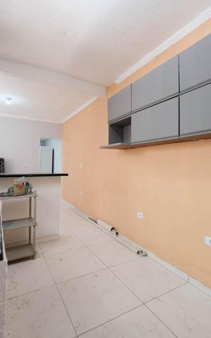 Casa à venda com 55m², 6 quartos e 2 vagasSala/Cozinha